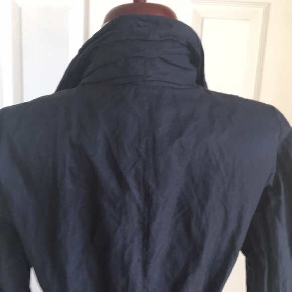 Tahari trench coat, SP trendy - Picture 3 of 6